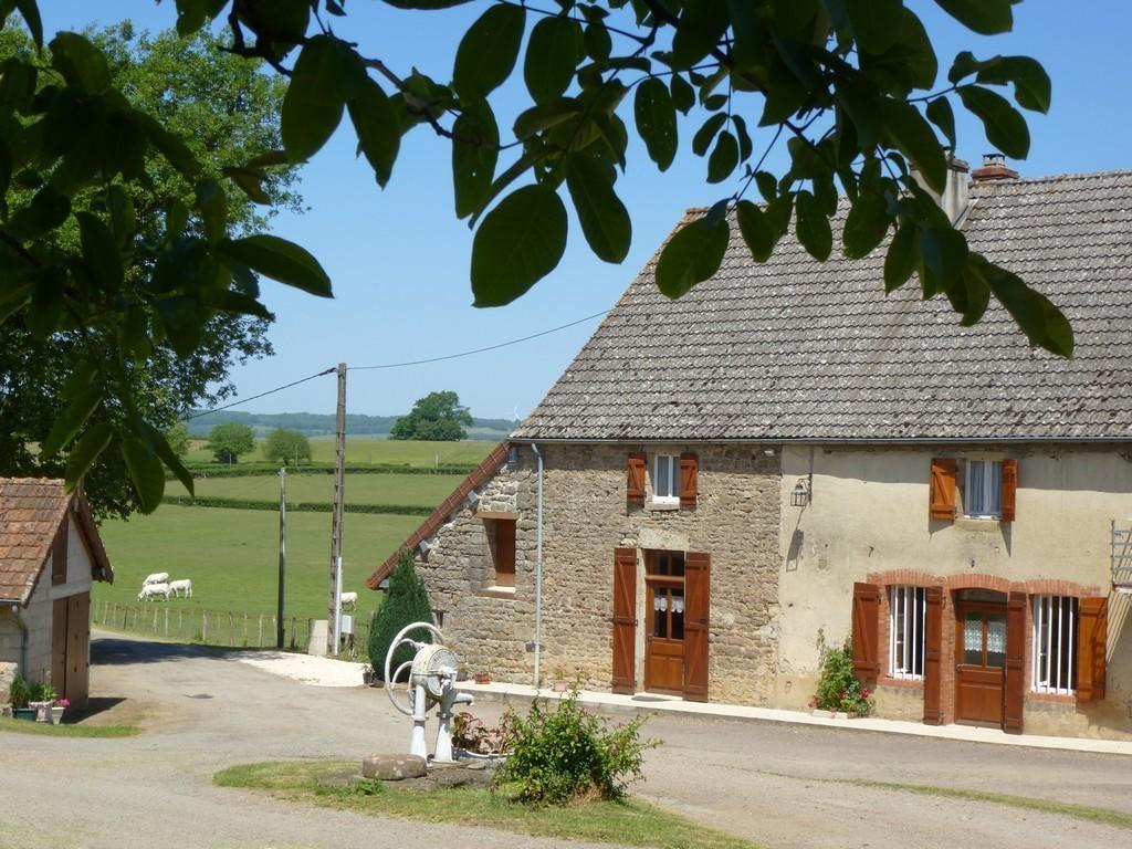 Holiday home Du Charmoy Clomot